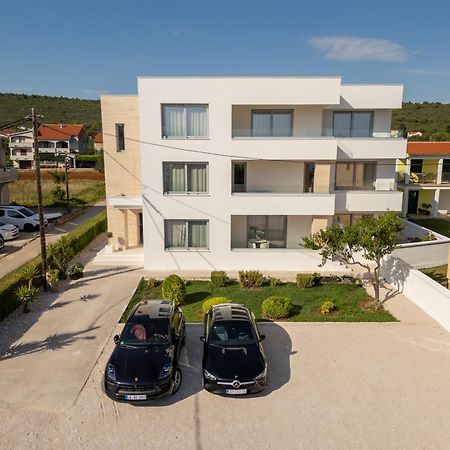 Rooms & Apartments Niko Sukošan 외부 사진