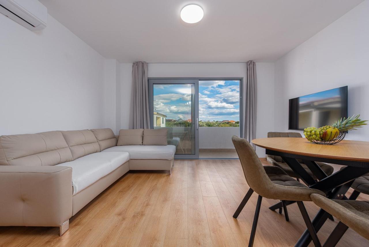 Rooms & Apartments Niko Sukošan 외부 사진